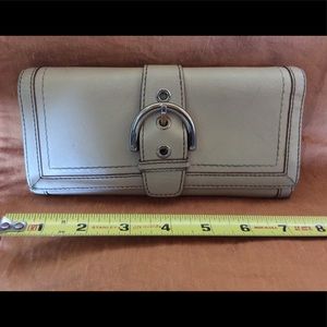 Large Coach Buckle Billfold